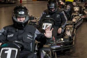 Gokart aktivitet i utdrikningslag